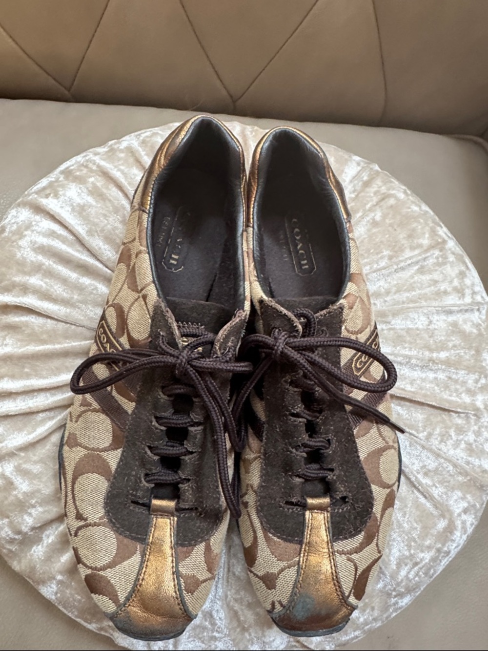 Vintage Coach Kate Brown Signature Monogram Lace-Up Sneakers - Picture 2 of 8